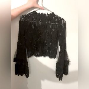 Toni lace bell sleeve crop top